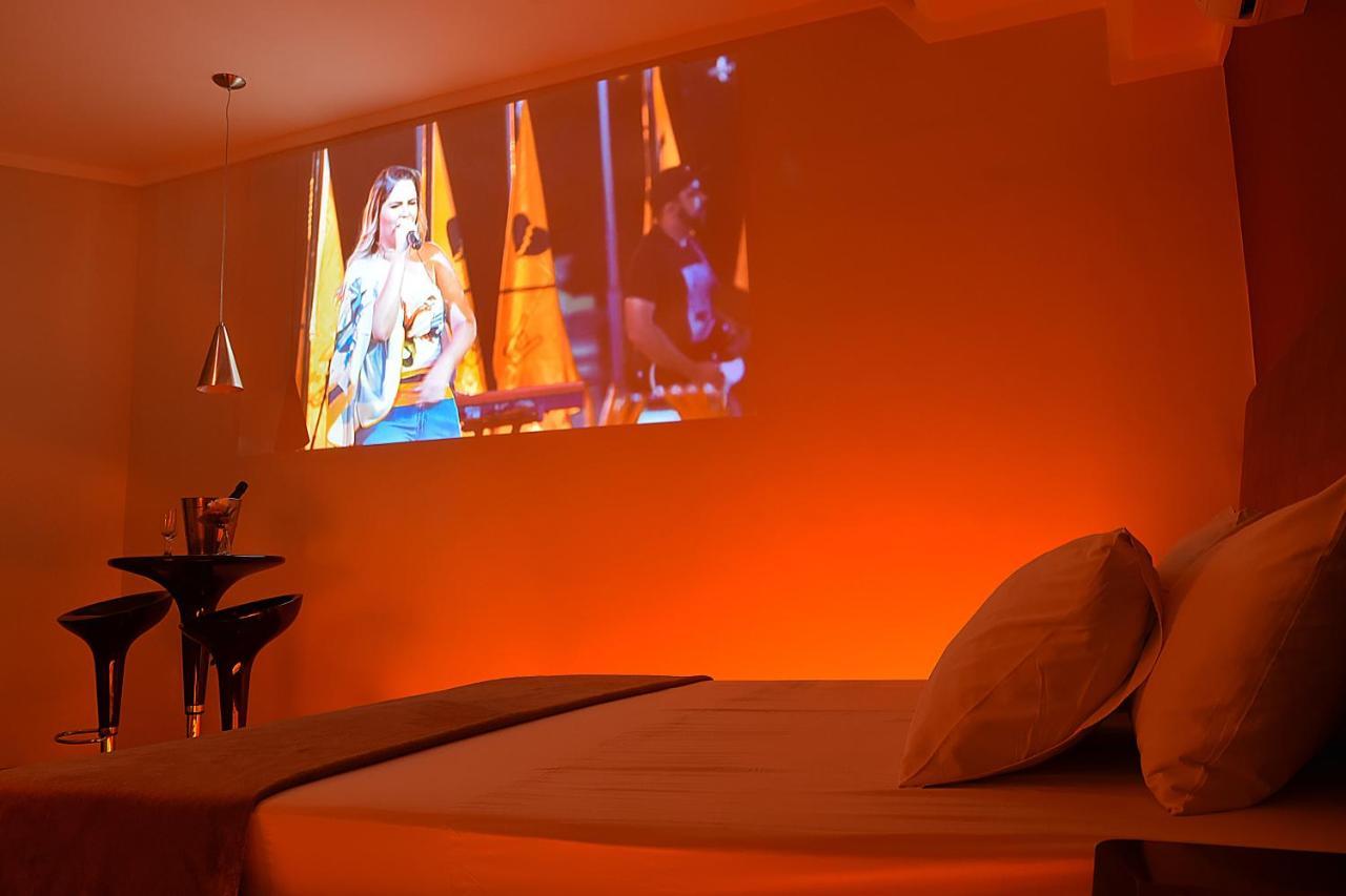 W Motel (Adults Only) Congonhas  Bagian luar foto