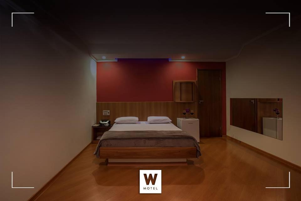 W Motel (Adults Only) Congonhas  Bagian luar foto