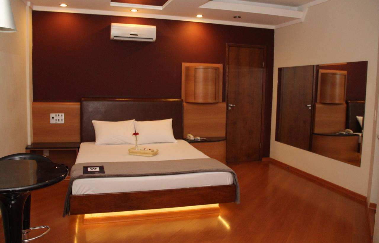 W Motel (Adults Only) Congonhas  Bagian luar foto